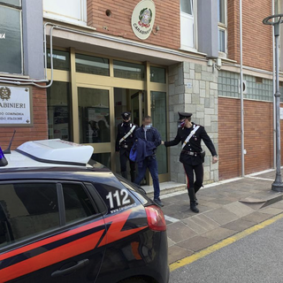 Un finto matrimonio per celare un ingente smercio di droga: l'operazione "I Promessi Sposi" smaschera un'organizzazione criminale tra Alassio e Albenga Un finto matrimonio per celare un ingente smercio di droga: l'operazione "I Promessi Sposi" smaschera un'organizzazione criminale tra Alassio e Albenga