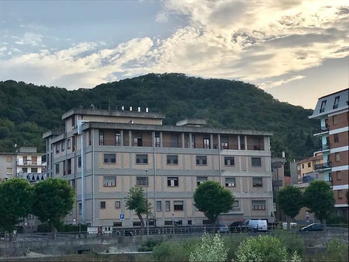 Privatizzazione ospedale Cairo, critico l'ex sindaco Briano: "Gli atti devono poter essere consultati dai cittadini"