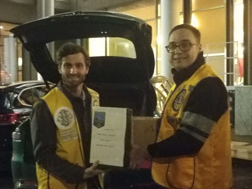 Gli occhiali usati non si buttano via: la raccolta del Lions Club