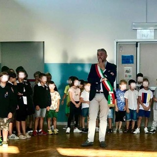 Tovo San Giacomo, al via le lezioni alla scuola primaria. Il sindaco Oddo: "Per gli alunni un edificio più bello, più sicuro e più accogliente"