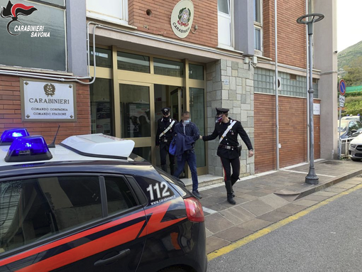 Un finto matrimonio per celare un ingente smercio di droga: l'operazione "I Promessi Sposi" smaschera un'organizzazione criminale tra Alassio e Albenga Un finto matrimonio per celare un ingente smercio di droga: l'operazione "I Promessi Sposi" smaschera un'organizzazione criminale tra Alassio e Albenga