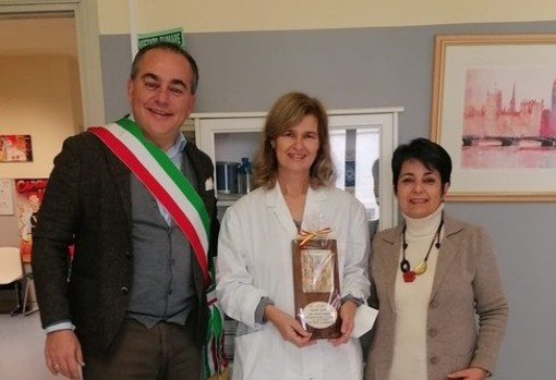 "Grazie di tutto", Calizzano saluta la dottoressa Gina Gava (FOTO)