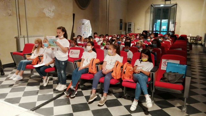 Albenga, i ragazzi delle "Paccini" in collegamento con il Senato della Repubblica (FOTO)