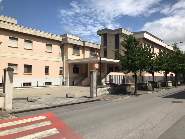 Ospedale Cairo, incontro tra sindaci del distretto e sindacati: si lavora per un documento condiviso da presentare all'assessore regionale alla Sanità Ospedale Cairo, incontro tra sindaci del distretto e sindacati: si lavora per un documento condiviso da presentare all'assessore regionale alla Sanità