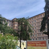 Scontro tra scooter a Vado Ligure: due feriti al San Paolo