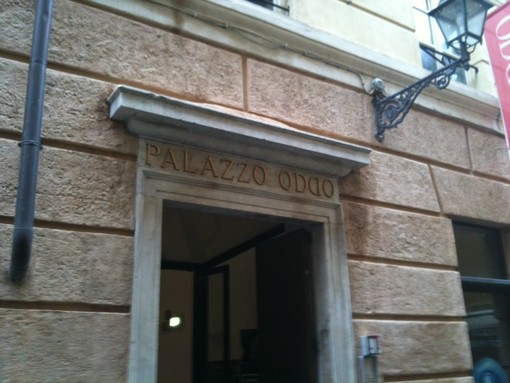 Albenga, avviso di selezione pubblica per la locazione di alcuni locali di Palazzo Oddo