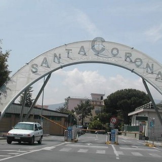 Mattinata di incidenti ad Albenga: due scooteristi al Santa Corona
