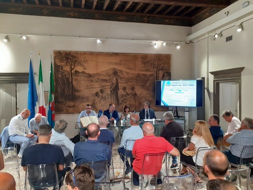 CIRA presenta il Piano Industriale: dal 2027 assumerà la gestione degli acquedotti di Cairo, Altare e Cengio CIRA presenta il Piano Industriale: dal 2027 assumerà la gestione degli acquedotti di Cairo, Altare e Cengio
