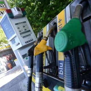 Esodo di ferragosto: in Liguria i carburanti più cari d'Italia