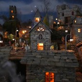 Dalla Biblioteca Montale al cuore delle frazioni, Varazze celebra il Natale con “Presepiando 2025-2026”