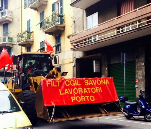 Vado Ligure, la Filt-Cgil attiva uno sportello per dare assistenza ai lavoratori Vado Ligure, la Filt-Cgil attiva uno sportello per dare assistenza ai lavoratori