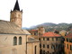 Due splendide viste dalle finestre dello IAT, dal quale si possono ammirare piazza Santa Caterina e Palazzo Ricci