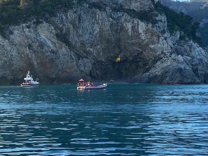Spiaggia di Punta Crena: "Se è un problema di responsabilità in caso di incidenti, perché non chiudere i percorsi di trekking o arrampicata?" Spiaggia di Punta Crena: "Se è un problema di responsabilità in caso di incidenti, perché non chiudere i percorsi di trekking o arrampicata?"