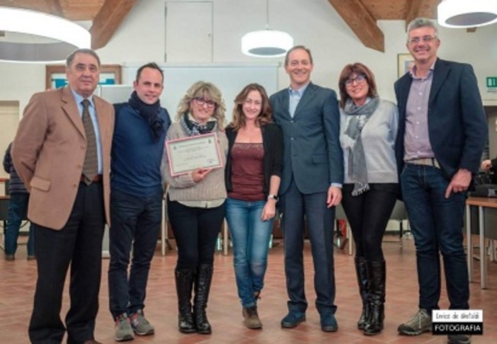 Nella foto, con il Sindaco di Andora Mauro Demichelis, il portavoce nazionale del settore Lapidei di CNA , Salvatore De Rosa, titolare di omonima impresa con sede ad Andora Nella foto, con il Sindaco di Andora Mauro Demichelis, il portavoce nazionale del settore Lapidei di CNA , Salvatore De Rosa, titolare di omonima impresa con sede ad Andora