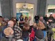 Tamponi da 8 euro ritornano a 15, lavoratori si scagliano contro la farmacia Saettone. Loschi (Cub): “Speculazione, invitiamo a non farli lì” (FOTO e VIDEO) Tamponi da 8 euro ritornano a 15, lavoratori si scagliano contro la farmacia Saettone. Loschi (Cub): “Speculazione, invitiamo a non farli lì” (FOTO e VIDEO)