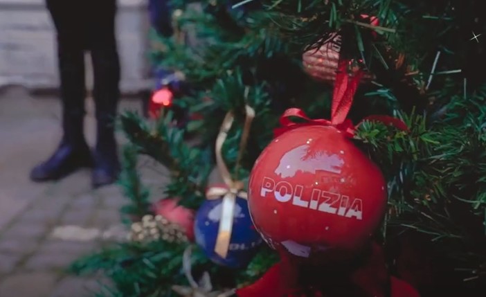 Natale 2021: gli auguri della Polizia di Stato (VIDEO)