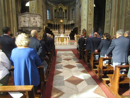 Savona, la Polizia di Stato celebra il proprio Santo Patrono in Duomo (FOTO)