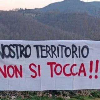 Altare, il Comitato Bric Surite e il Comune continuano la sensibilizzazione. E fa sperare la proroga al progetto Piccapietre Altare, il Comitato Bric Surite e il Comune continuano la sensibilizzazione. E fa sperare la proroga al progetto Piccapietre