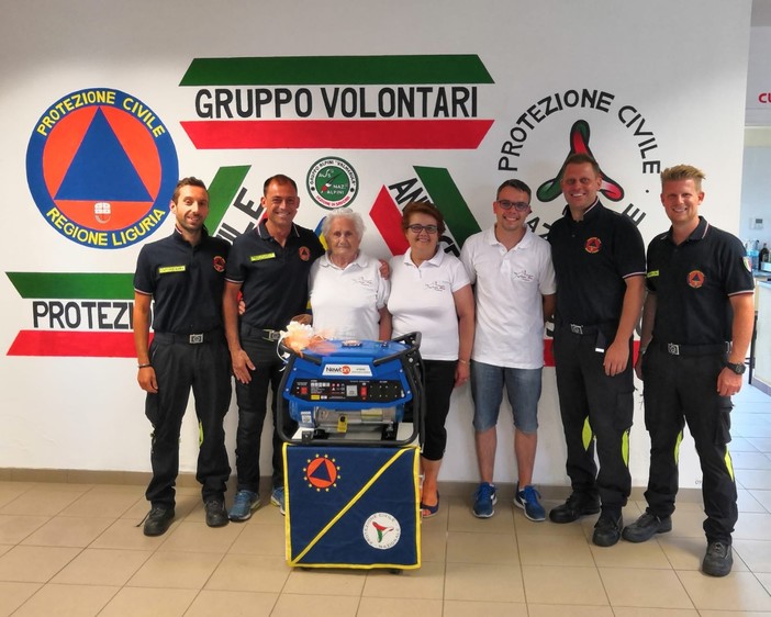 Andora, donazione da parte del Comitato Santa Rita di un nuovo generatore di corrente alla Protezione Civile