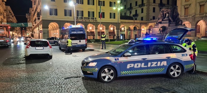 Savona, controlli della Polstrada nel weekend: quattro patenti ritirate Savona, controlli della Polstrada nel weekend: quattro patenti ritirate
