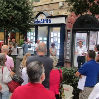 Savona 2021, il candidato Marco Russo inaugura il point elettorale: “Un’ulteriore opportunità di incontro con i cittadini”