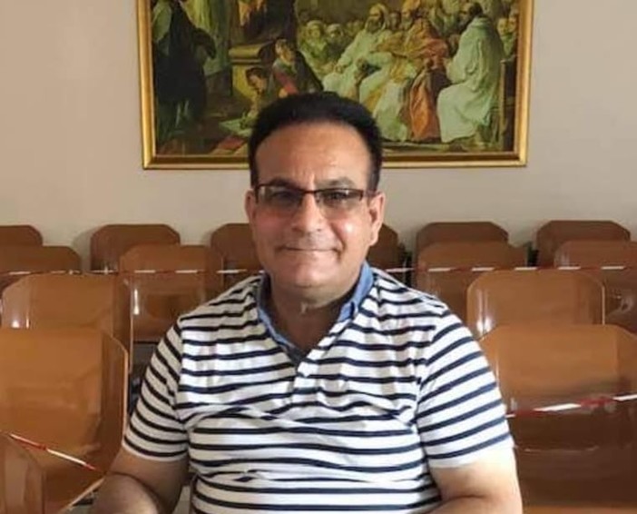 Abusi sessuali su minore, Padre Melis lascia il carcere: è ai domiciliari in una comunità in Umbria Abusi sessuali su minore, Padre Melis lascia il carcere: è ai domiciliari in una comunità in Umbria
