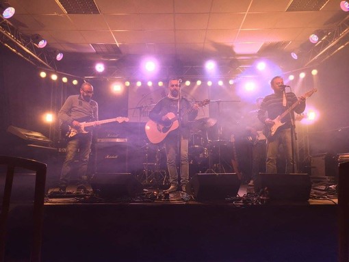 Progetto Santiago e Youthanasia si aggiudicano la prima semifinale del Festival "Perché Bardino è Bardino"