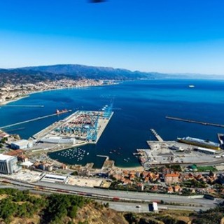 Lavoro, innovazione, sviluppo e industria nel savonese per un'occupazione di qualità: a Vado un incontro pubblico