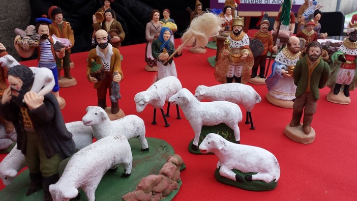 Ad Albissola Marina nasce la "Giornata del presepe" Ad Albissola Marina nasce la "Giornata del presepe"