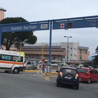 Valleggia, operaio cade da un ponteggio: codice giallo al San Paolo