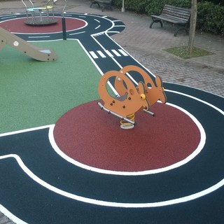 Pietra Ligure, domani l'inaugurazione del parco giochi in viale della Repubblica