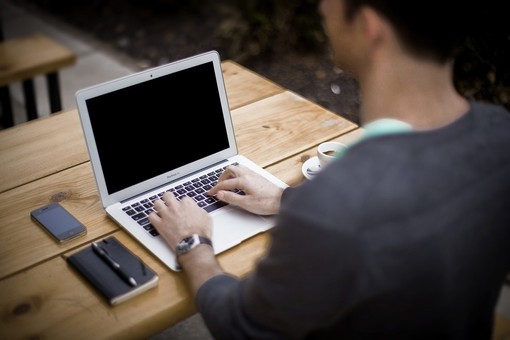 Sistema informatico sanitario in tilt: problemi per ricette, prenotazioni e pratiche Sistema informatico sanitario in tilt: problemi per ricette, prenotazioni e pratiche