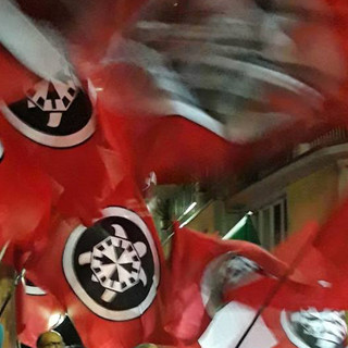 Casapound manifesta in via Famagosta a Savona: "Vogliono imbavagliarci"