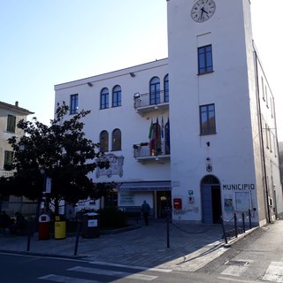 Calice, il Comune acquista dal Demanio a titolo gratuito il secondo piano del palazzo municipale