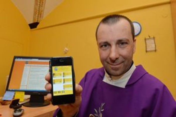 La Chiesa diventa 2.0:  ce ne parla don Valentino Porcile ai microfoni di Radio Onda Ligure 101