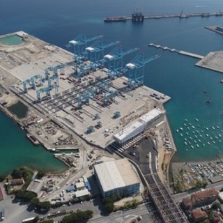 I 6 sindaci del Tavolo Porto a Toti: “Il distretto di Savona ignorato nel PRIMT, fatto grave che ci preoccupa