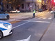 Savona, mezzo perde olio sull'asfalto: vespista scivola Savona, mezzo perde olio sull'asfalto: vespista scivola