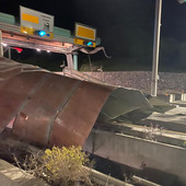 Borghetto S. Spirito, pensilina danneggiata dal forte vento: chiuso il casello autostradale