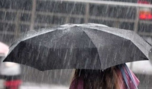 Maltempo, Arpal emette l'allerta gialla per il 9 settembre, temporali forti anche nel Savonese Maltempo, Arpal emette l'allerta gialla per il 9 settembre, temporali forti anche nel Savonese