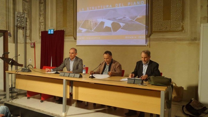 Albenga, presentato il Puc alla cittadinanza: approvazione in Consiglio Comunale il 23 ottobre