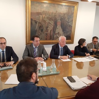 Piaggio Aerospace, incontro all'Unione Industriali tra il commissario straordinario e i sindacati