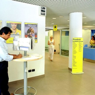Interventi di restyling per l'ufficio postale di Albenga