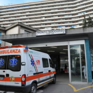 Ospedale San Martino: ricoverato un uomo con meningite meningococcica