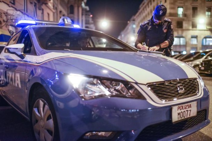 Pattuglione della Polizia di Stato ad Albenga e Alassio: 30 persone controllate