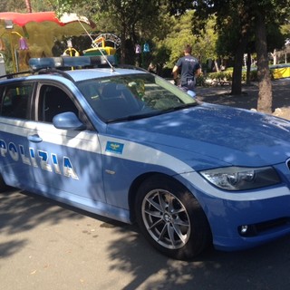 Pattuglione della Polizia di Stato a Savona