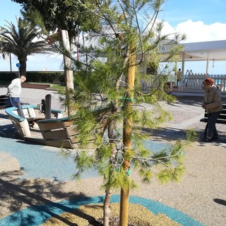 Finale Ligure, Gualberti: "Cumuli di rifiuti, lamentele diffuse e un sistema di raccolta differenziata demenziale"