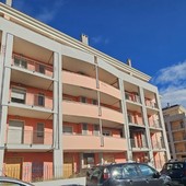 Albenga, verso la riqualificazione le palazzine di via Milano: nuova proprietà e guardiania h24