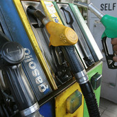 "Iniziativa contro le accise: restiamo senza auto tutte le domeniche di settembre" "Iniziativa contro le accise: restiamo senza auto tutte le domeniche di settembre"