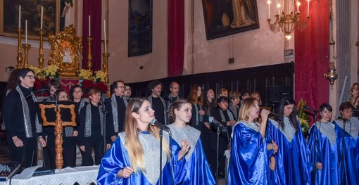Nella basilica di San Nicolò torna a esibirsi il "Pietra Ligure Gospel Choir"