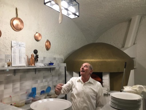 Albenga, chiude dopo 33 anni la pizzeria "Pala d’Oro"